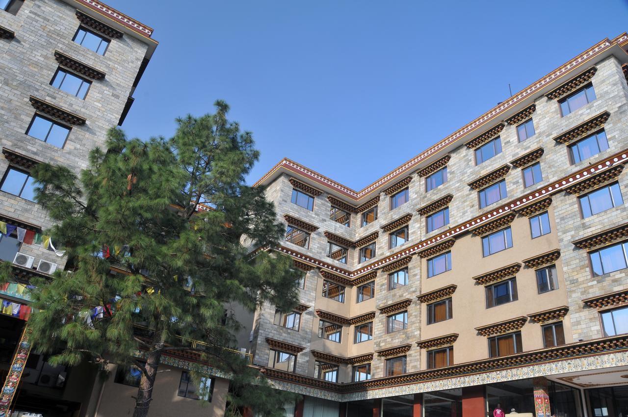 Hotel Tibet International Катманду Екстериор снимка