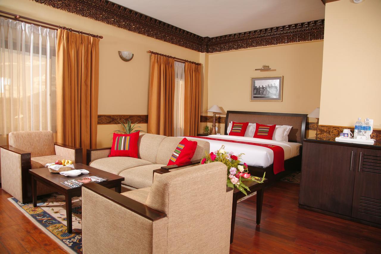 Hotel Tibet International Катманду Екстериор снимка