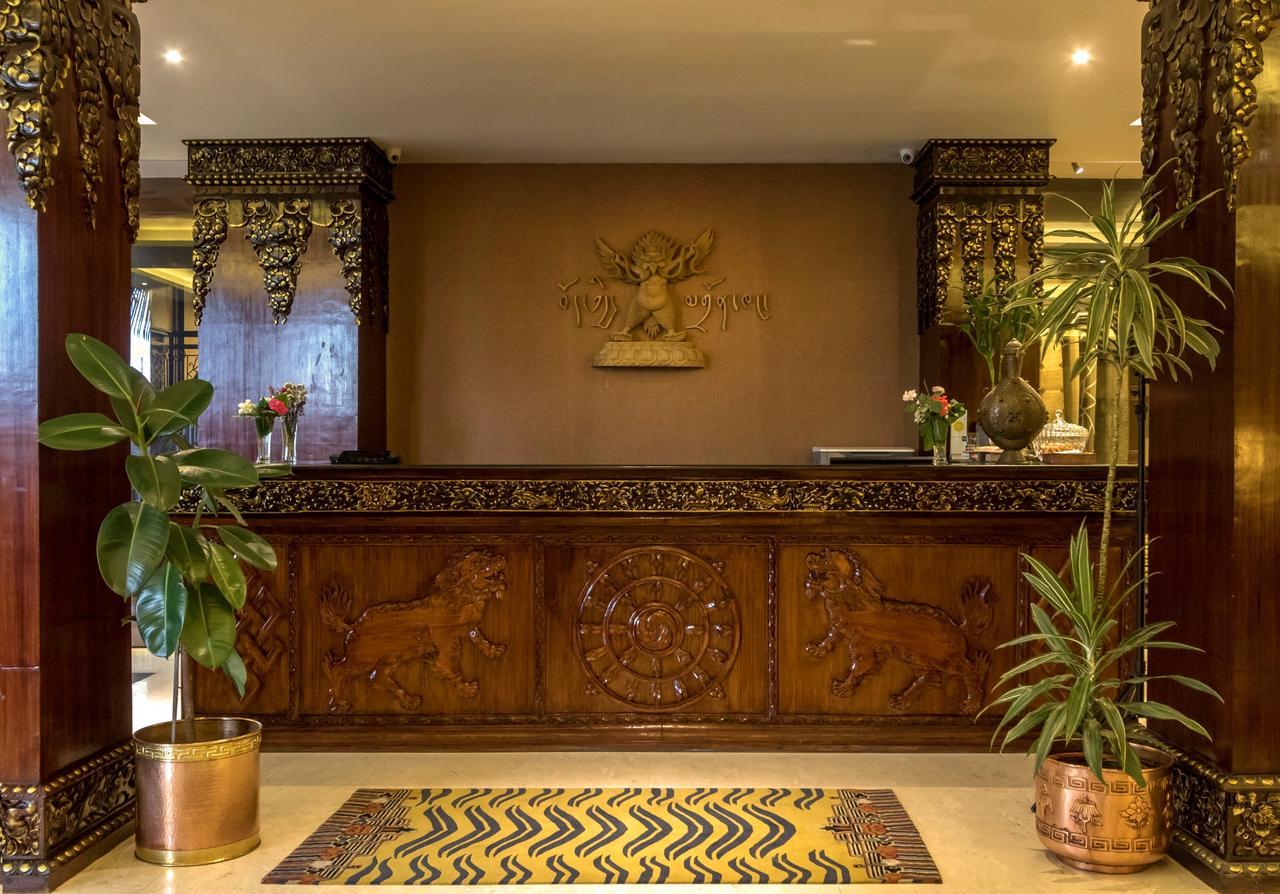 Hotel Tibet International Катманду Екстериор снимка