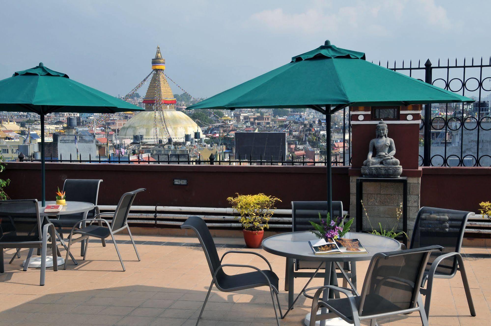 Hotel Tibet International Катманду Екстериор снимка